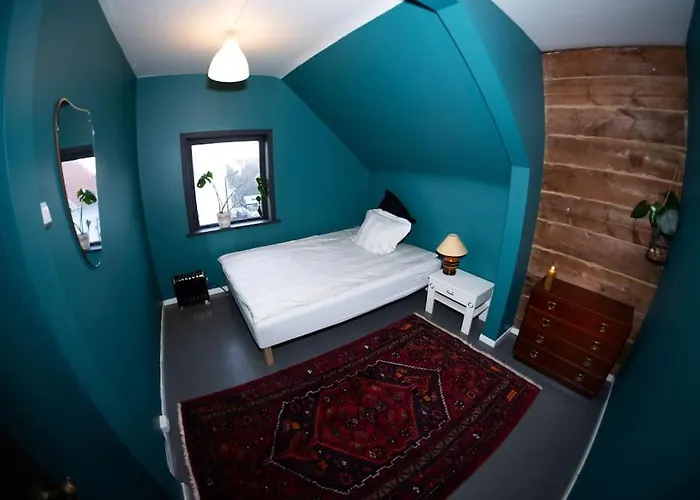 Lejlighed Charming In Central